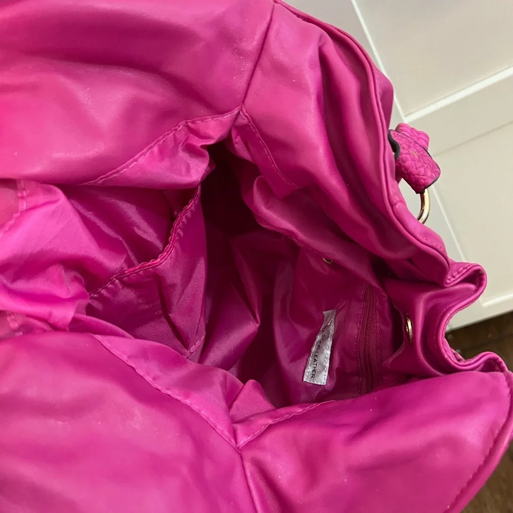 Pink Wilson Leather Purse - Picture 4 of 4